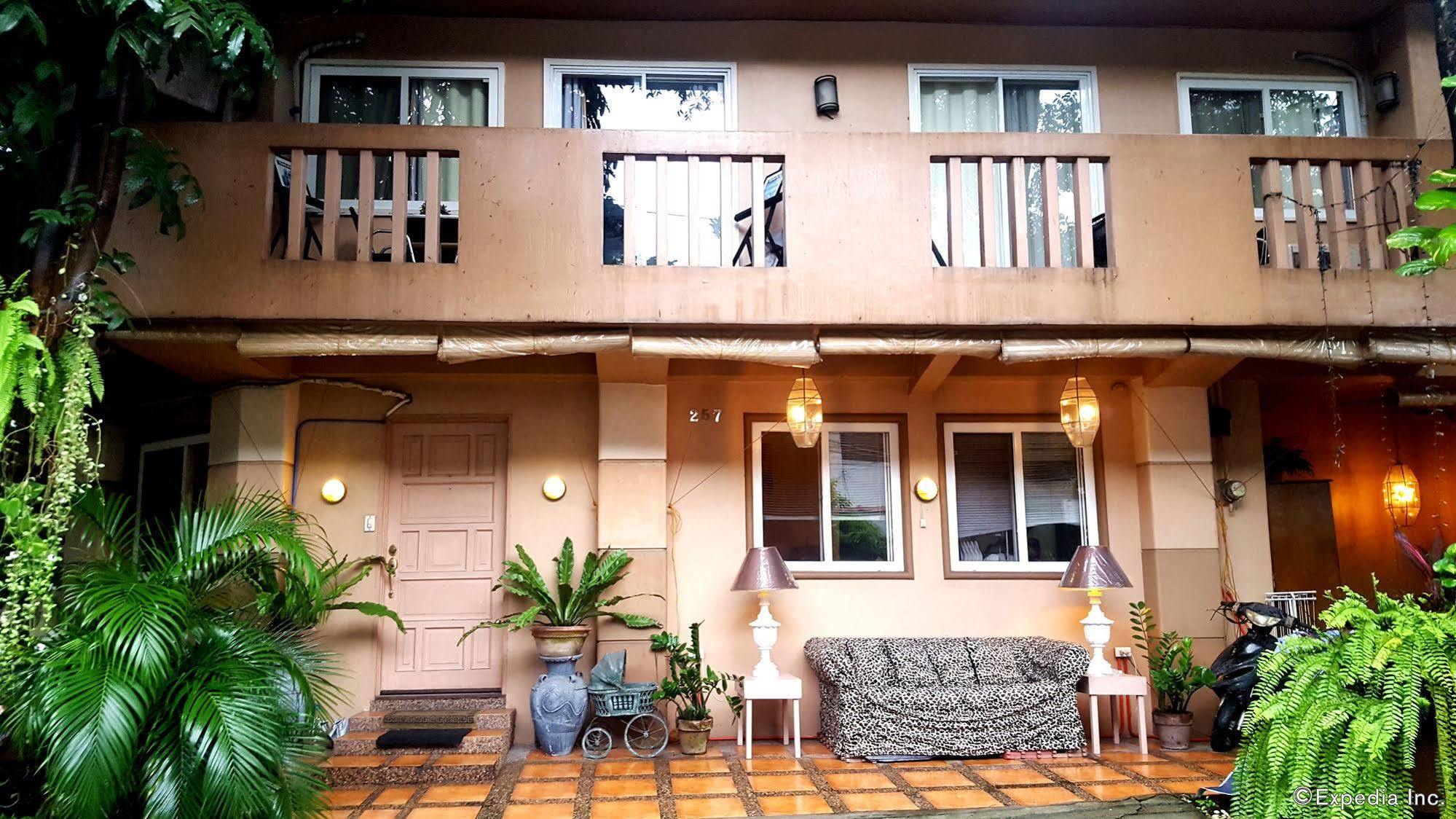 Bed and Breakfast Casa Amapola Manila Тагиг Экстерьер фото