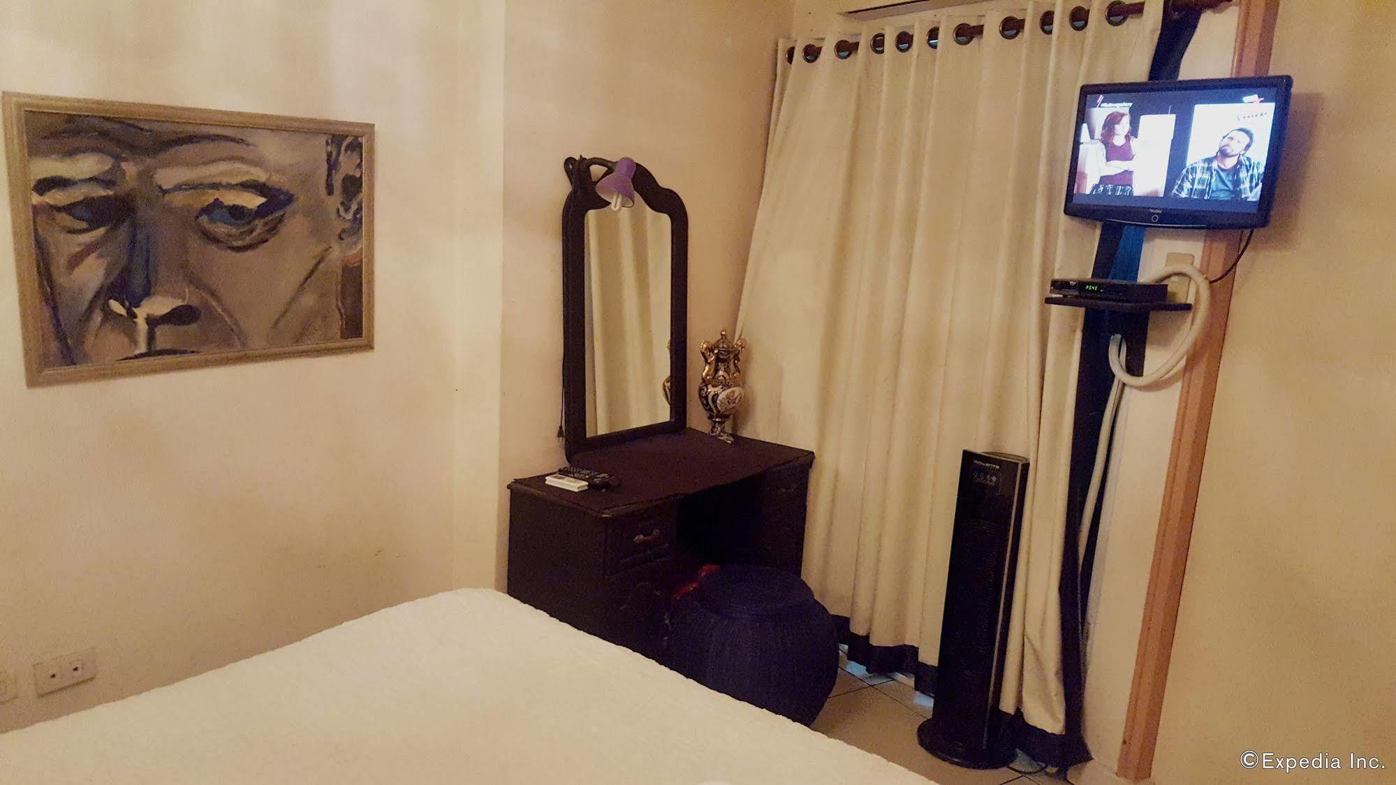 Bed and Breakfast Casa Amapola Manila Тагиг Экстерьер фото